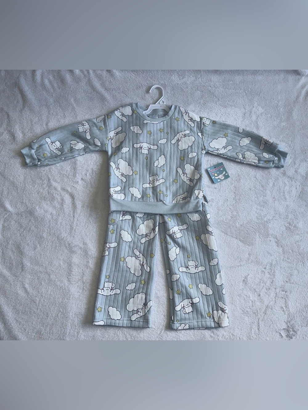 Sanrio Cinnamoroll 2 Piece Girl's Outfit Sweatpants Blue Cloud Size 5 NWT
